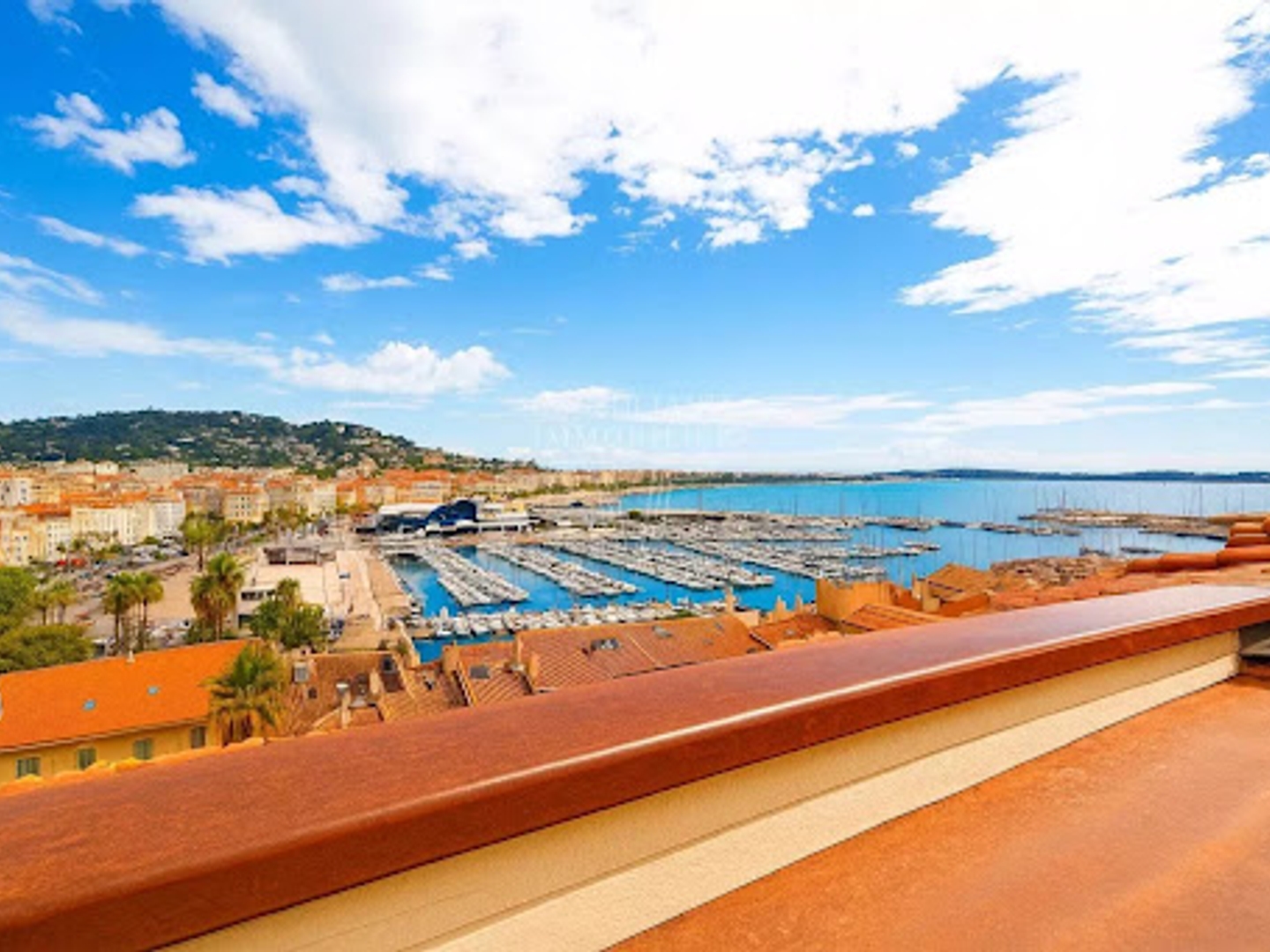 Maison à vendre - 14 pièces - 218m2 - Cannes (06400)
