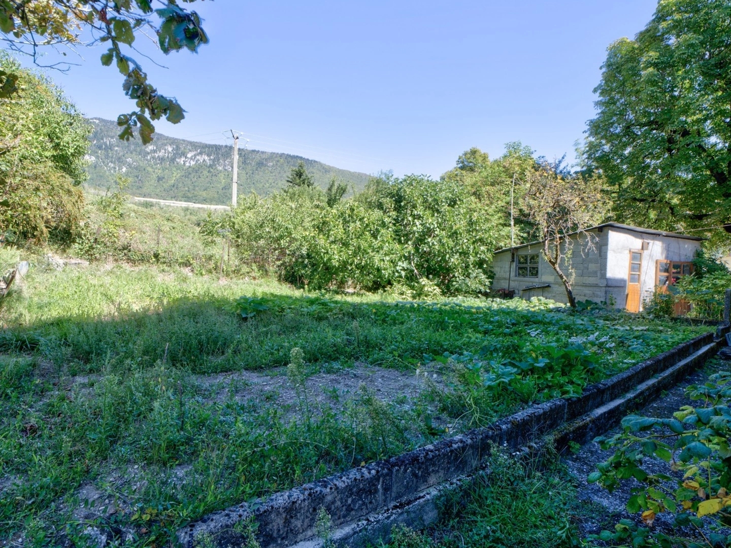 Maison à vendre - 1 pièce - 173m2 - Valserhône (01200)