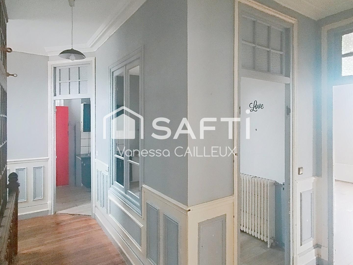 Immeuble à vendre - 6 pièces - 190m2 - La Fère (02800)