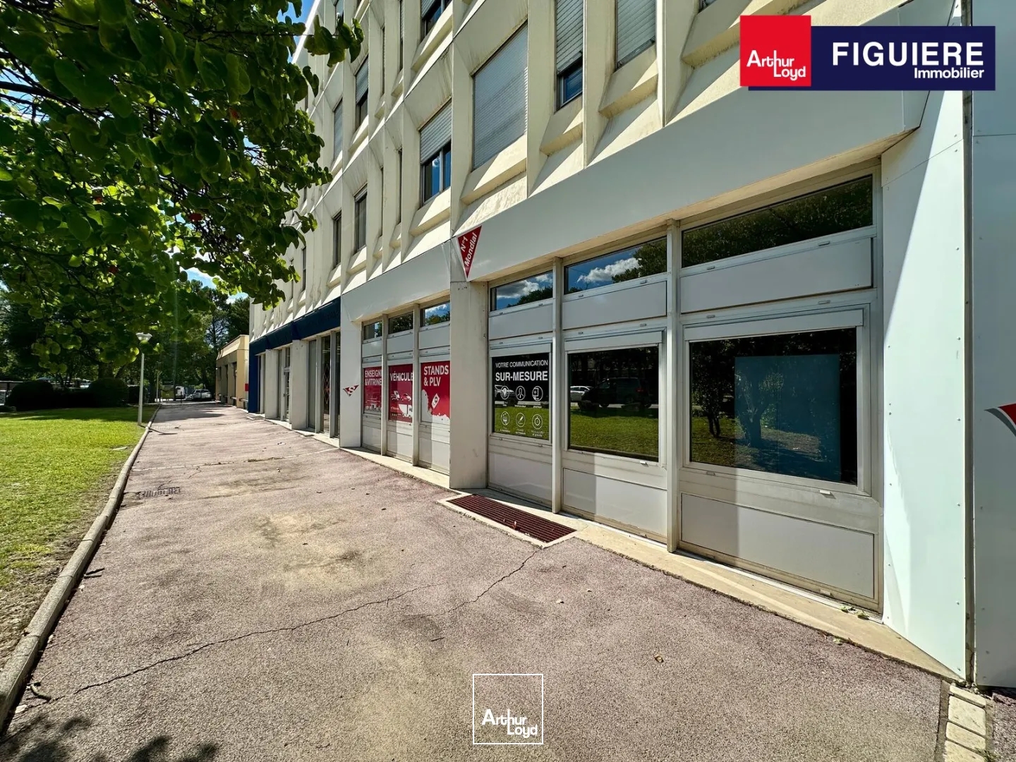 Magasin à vendre - 125m2 - Aix-En-Provence (13290)