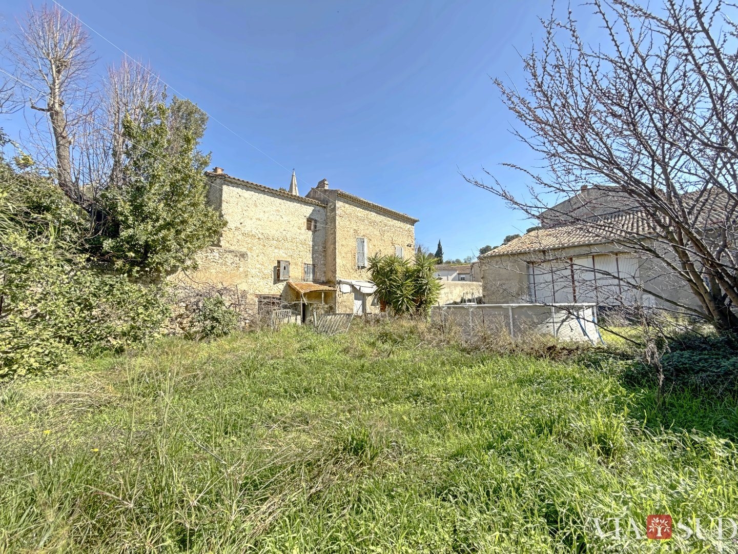 EXCLUSIVITÉ - Nissan-lez-Ensérune - Ensemble immobilier de caractère au potentiel exceptionne