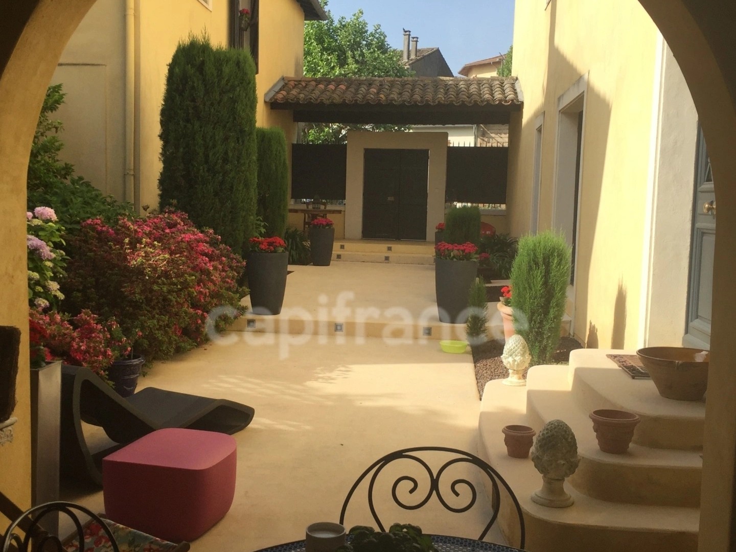 Maison 7 pièces 295 m²