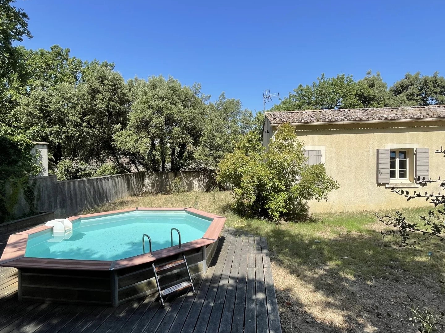 Maison à vendre - 4 pièces - 120m2 - Robion (84440)