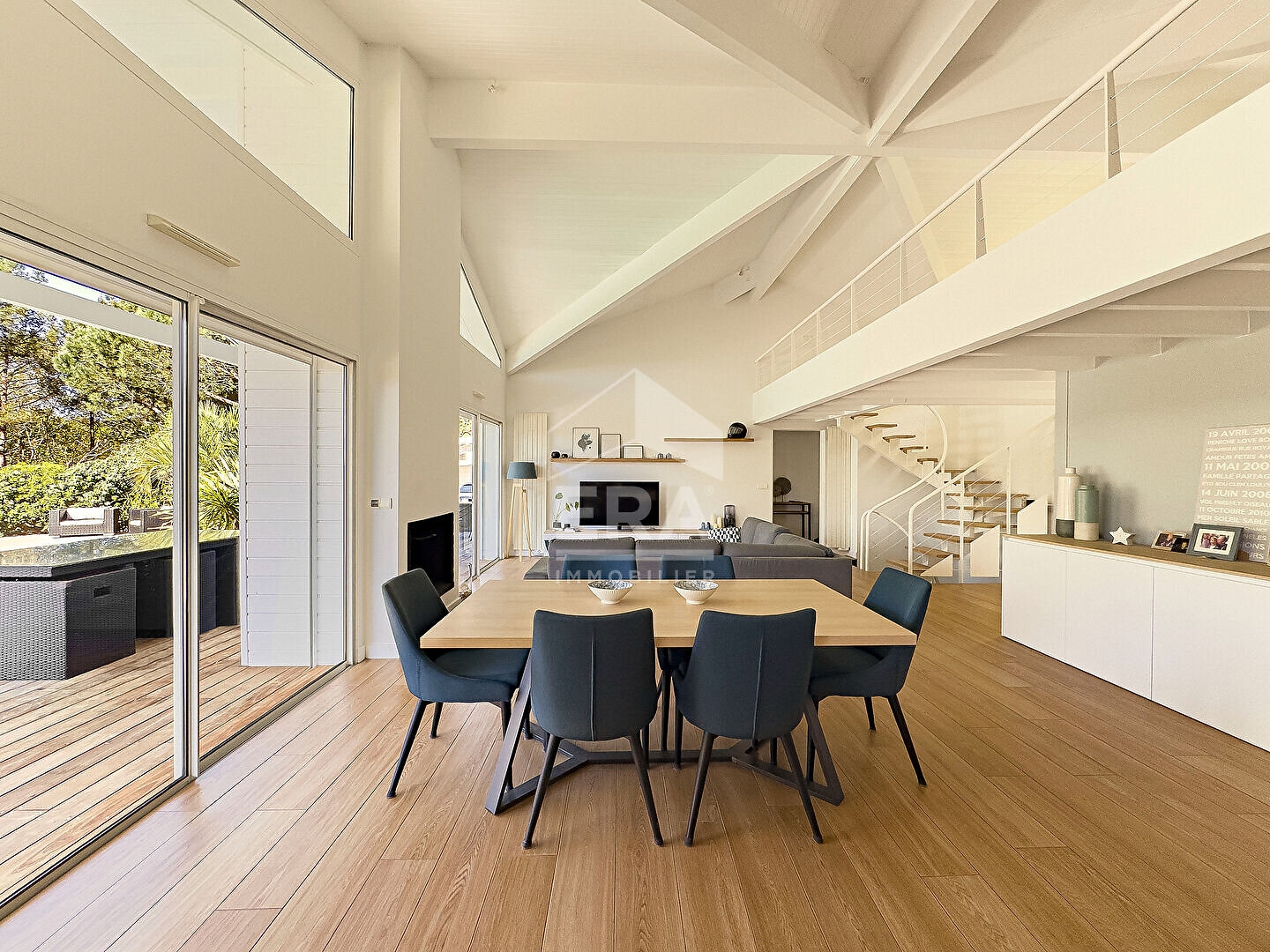 Maison à vendre - 6 pièces - 267m2 - La Teste-De-Buch (33260)