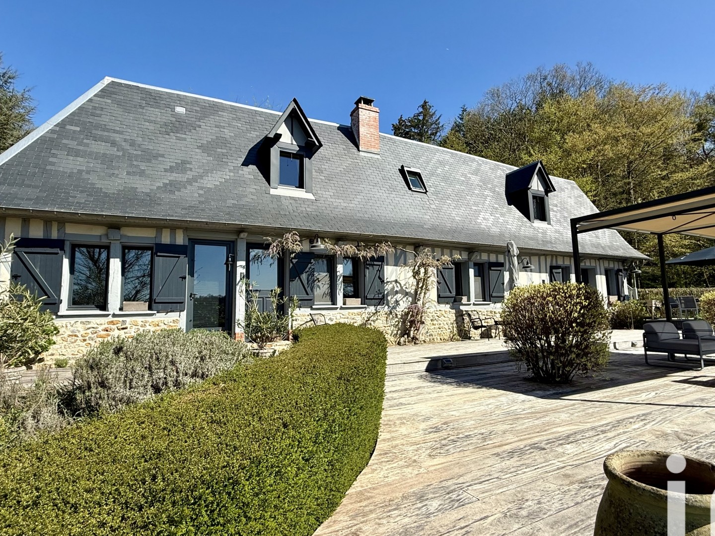 Maison 4 pièces 146 m²