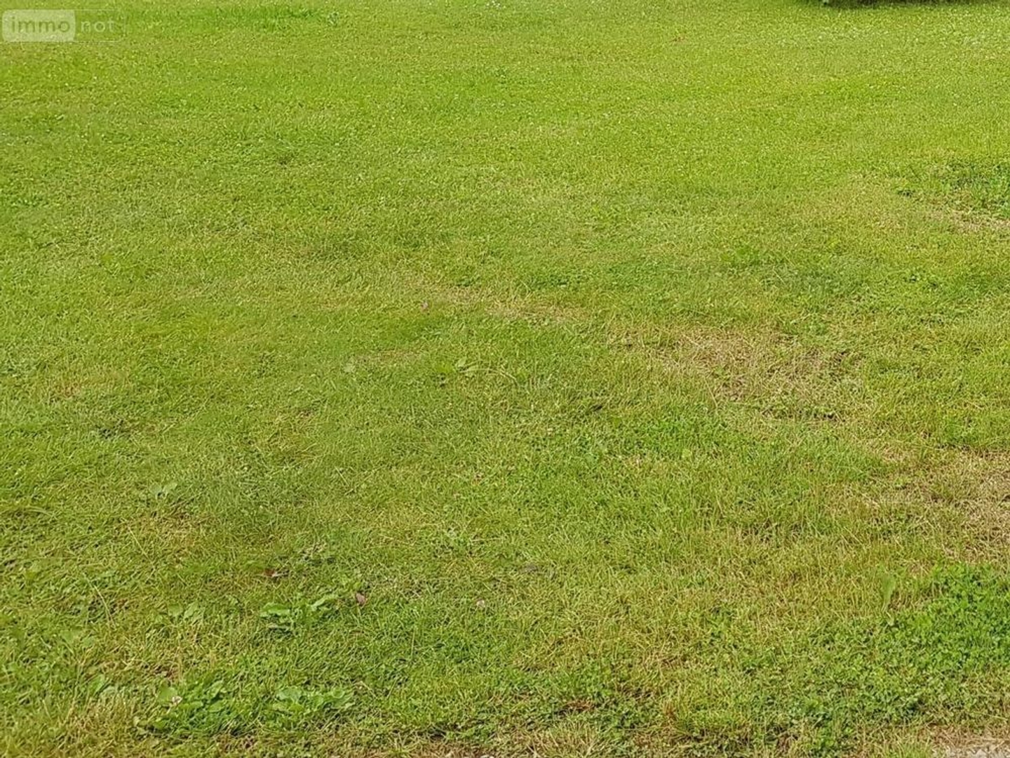Terrain 378 m²