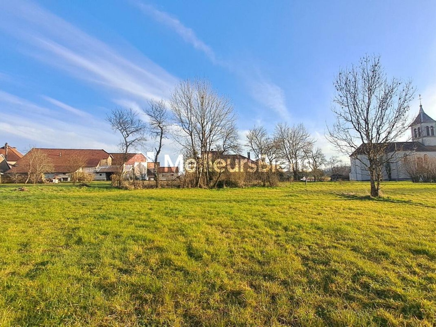 A SAISIR, maison à rénover sur 27 ares de terrain !