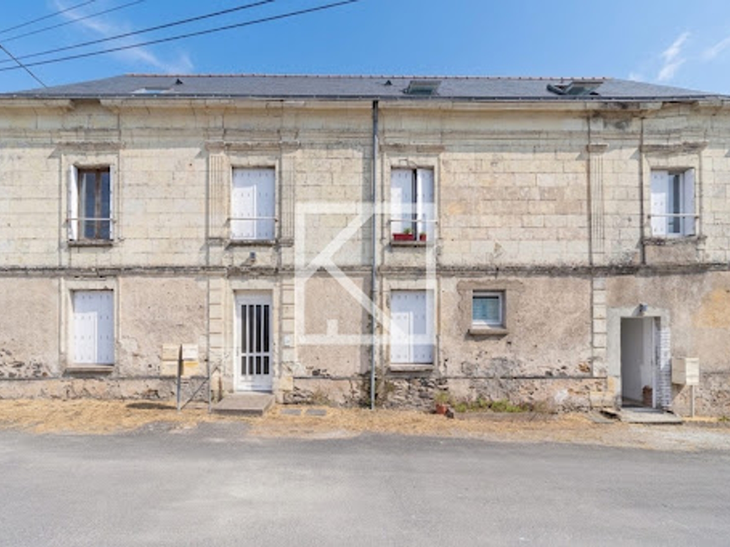 Propriété 1 pièce 270 m²