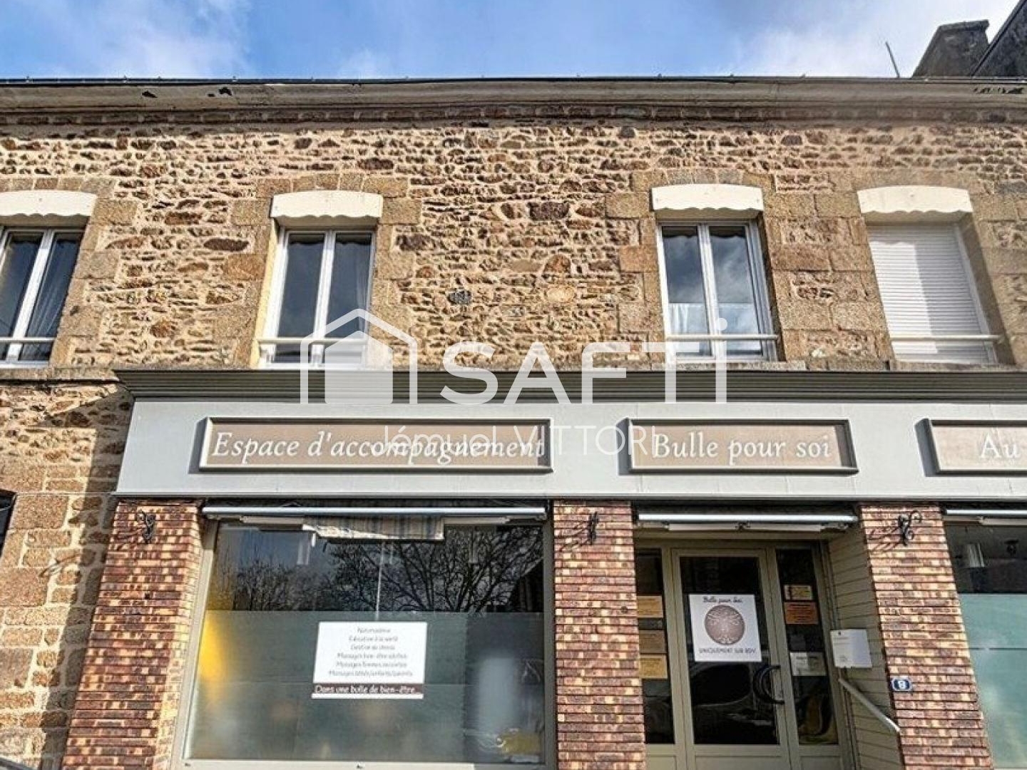 Immeuble de rapport loué Hyper centre d'Ernée