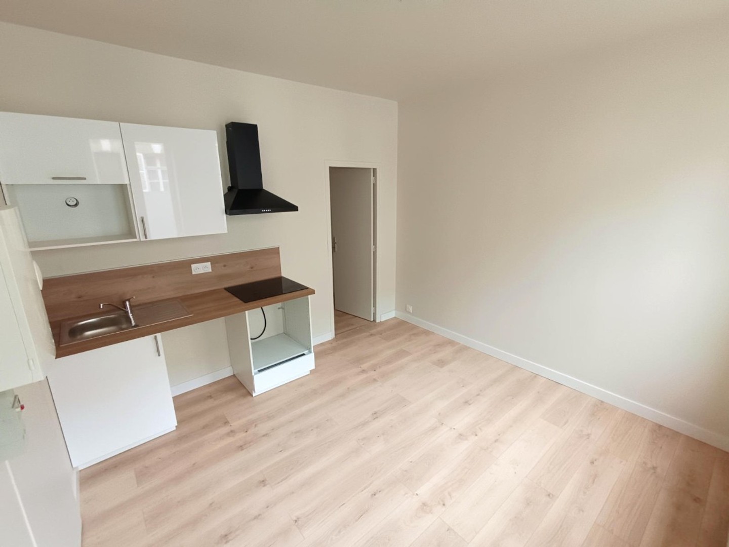 Appartement rénové 1 chambre, Quartier Henriville