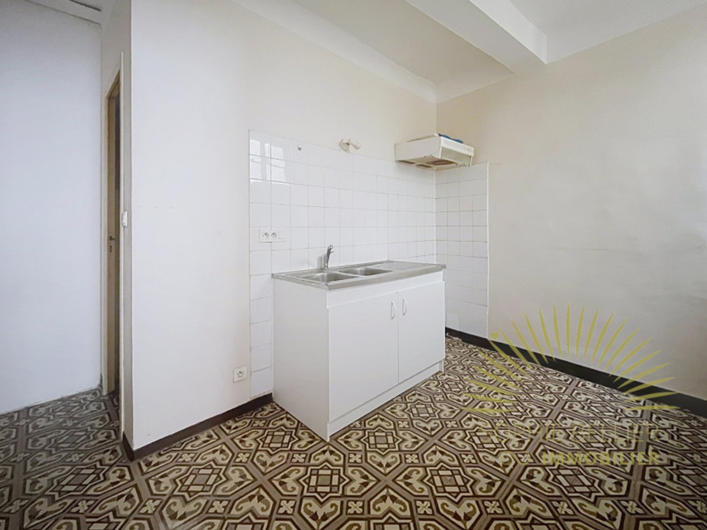 Maison à vendre - 5 pièces - 75m2 - Thézan-Lès-Béziers (34490)