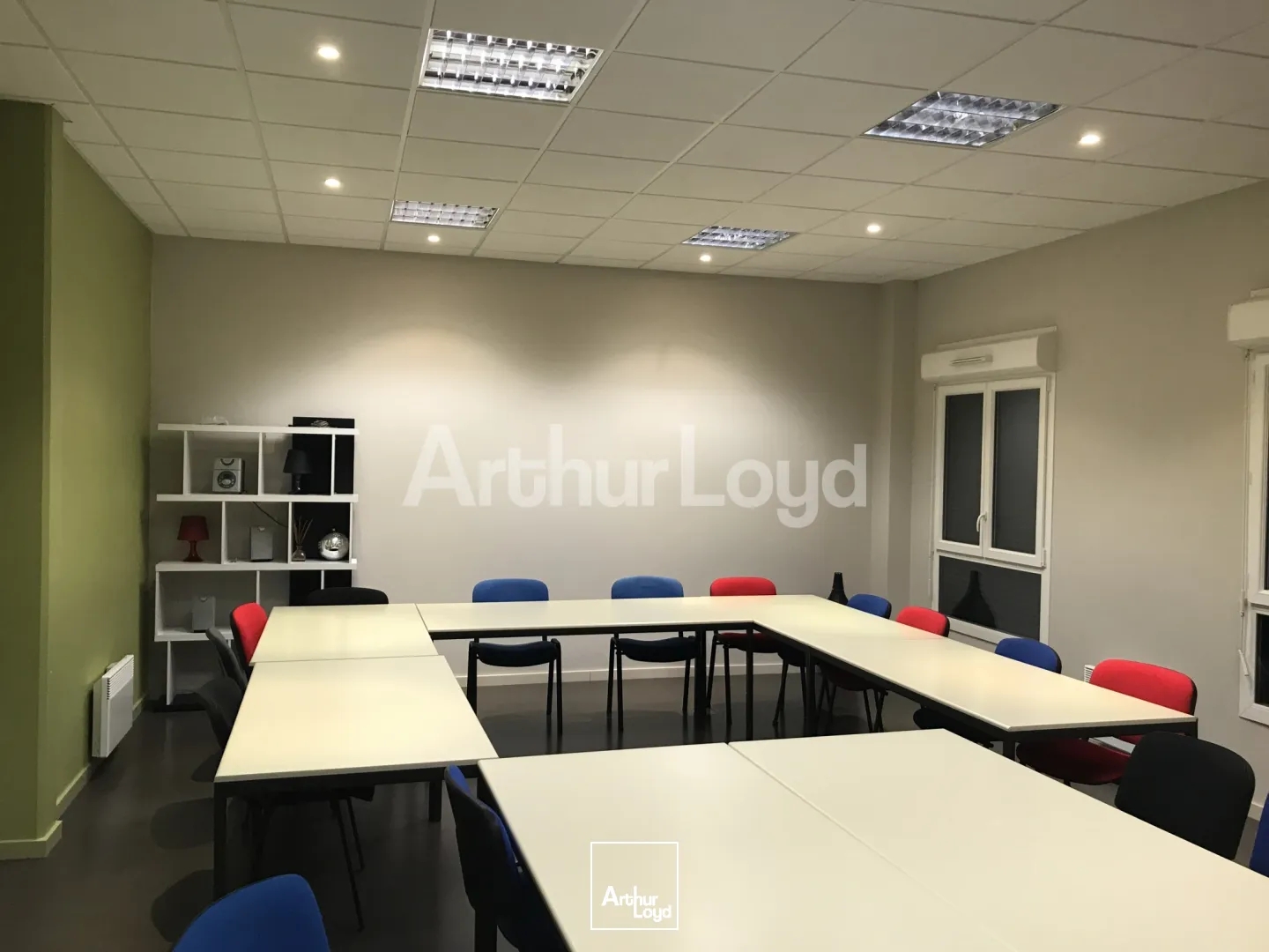 Bureaux à vendre - 645m2 - Douai (59500)