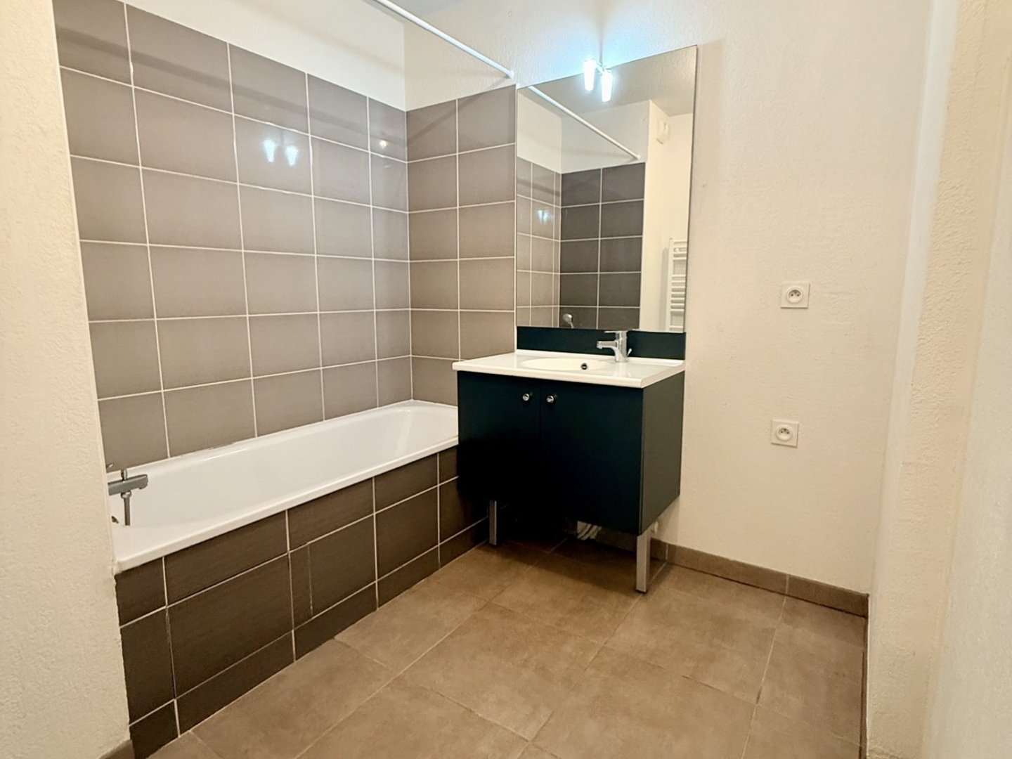 Appartement à vendre - 3 pièces - 61m2 - Tournefeuille (31170)