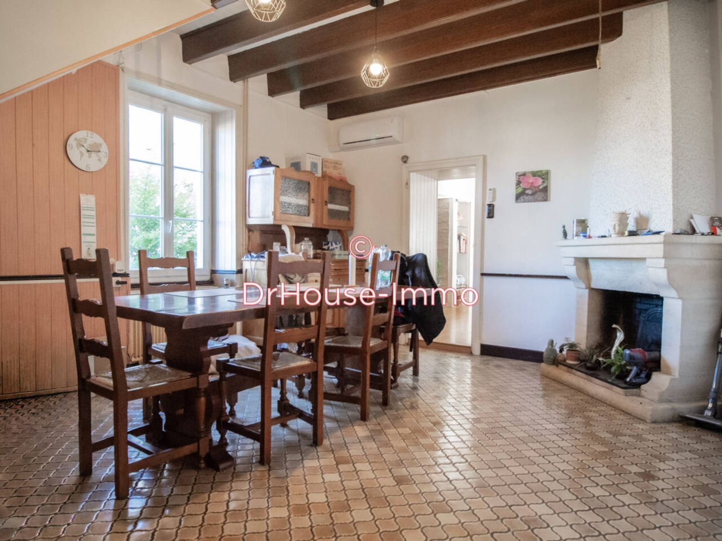 Maison à vendre - 8 pièces - 232m2 - Nalliers (85370)