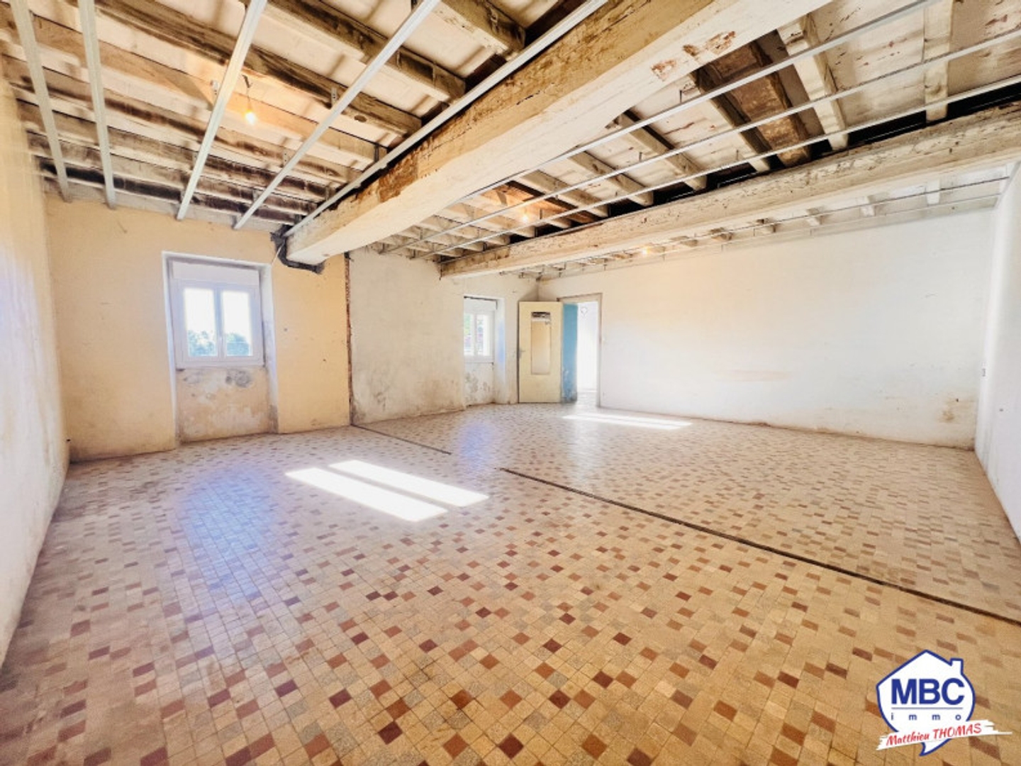 Maison à vendre - 7 pièces - 192m2 - Montrevault-Sur-Èvre (49600)