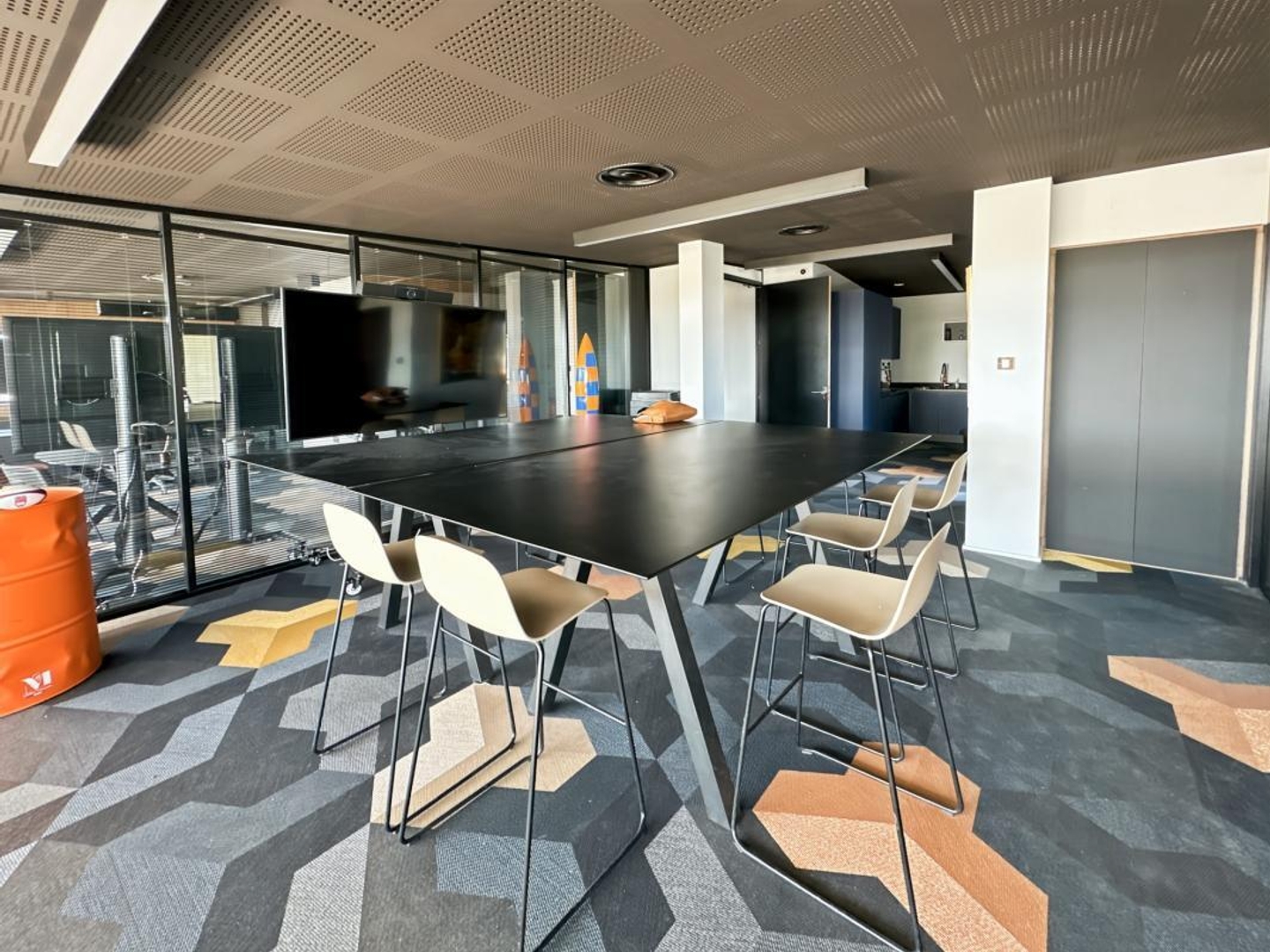 DARDILLY TECHLID - Immeuble indépendant de 1 164 m² en vitri