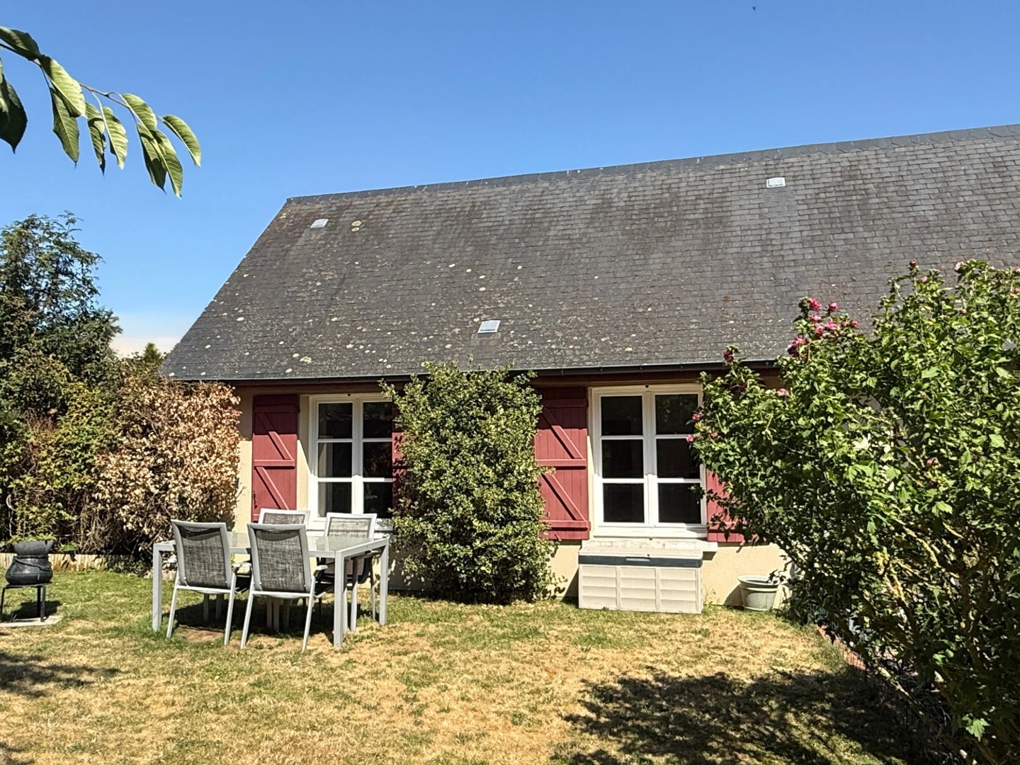 Maison à vendre - 7 pièces - 200m2 - Grisy-Les-Plâtres (95810)