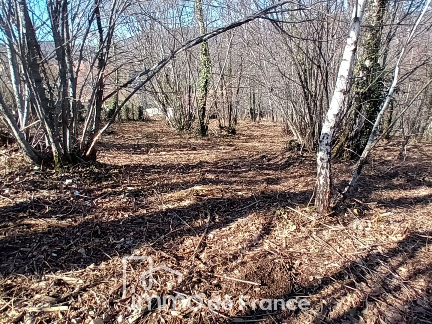 Vallée du Lot-Terrain Flagnac 1395 m2