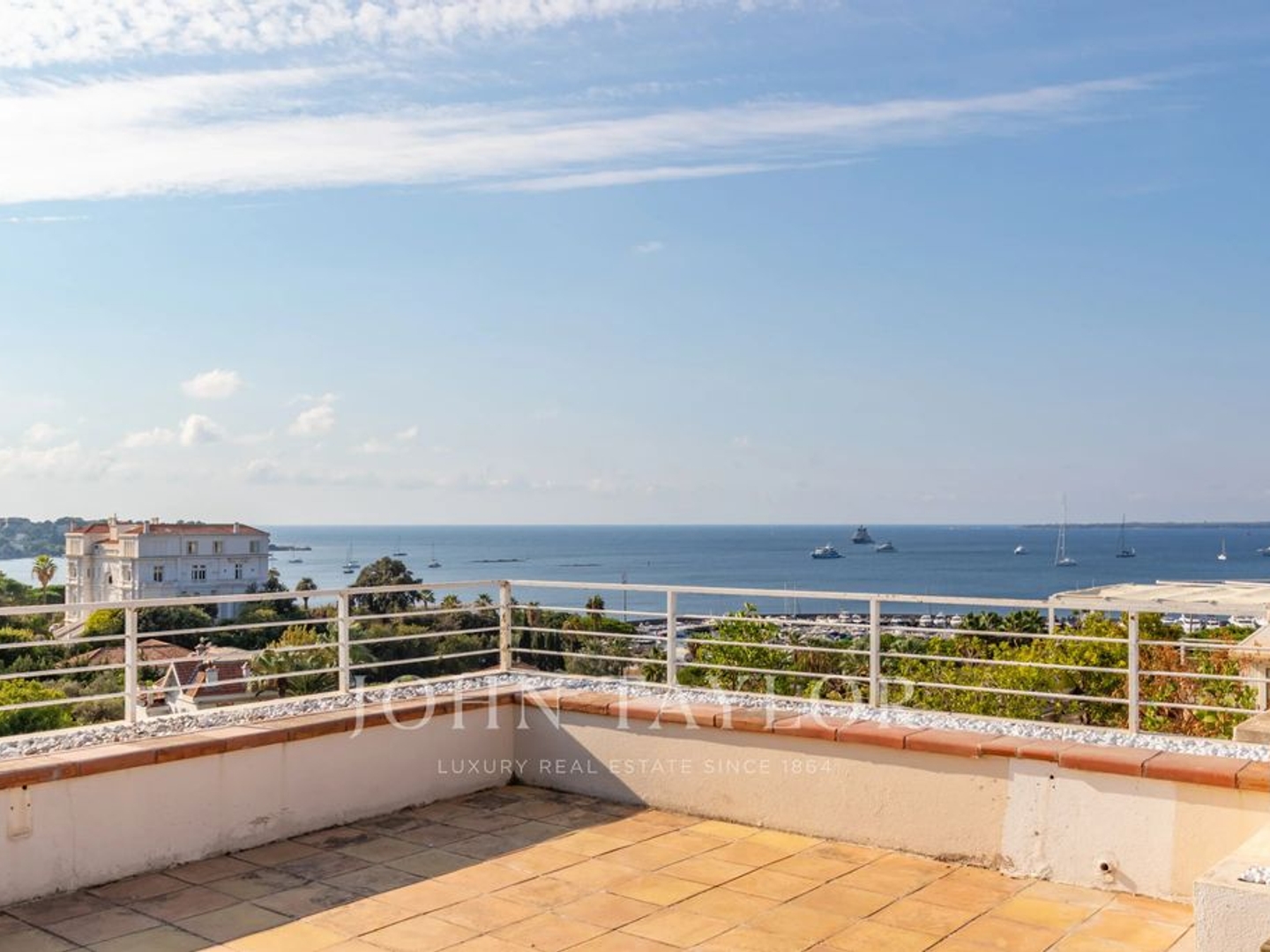 Appartement à vendre - 7 pièces - 176m2 - Cannes (06400)