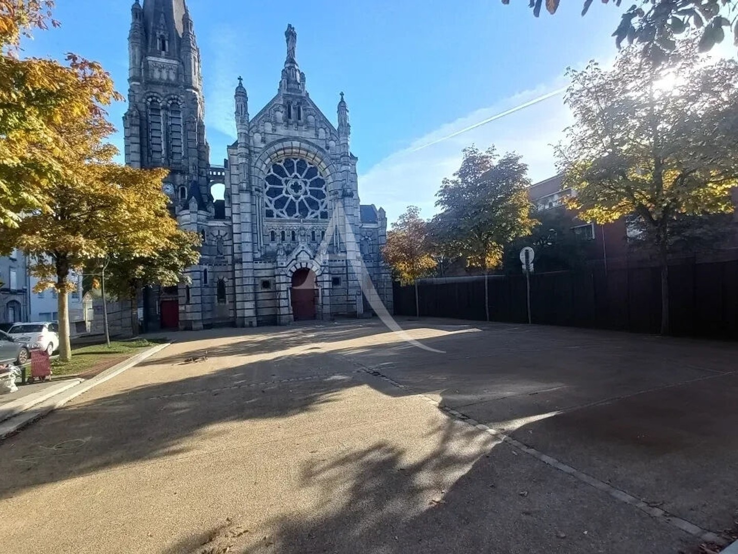 Hôtel 2 pièces 236 m²