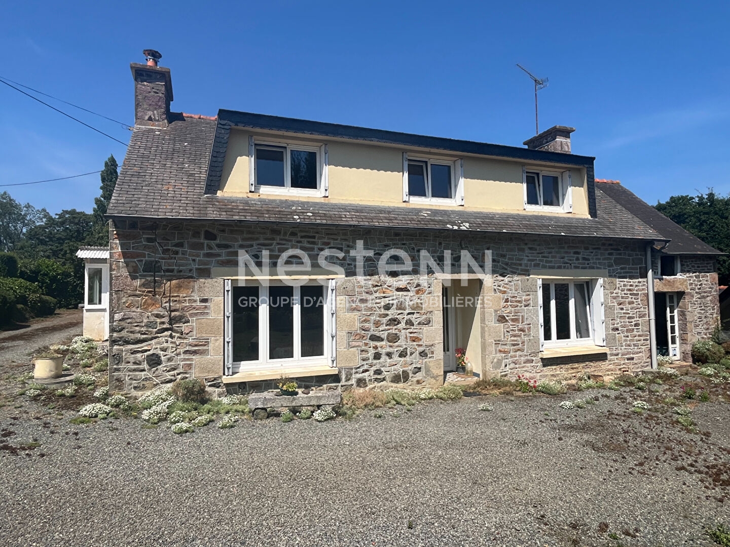 Maison Pludual 5 pièce(s) 127 m2