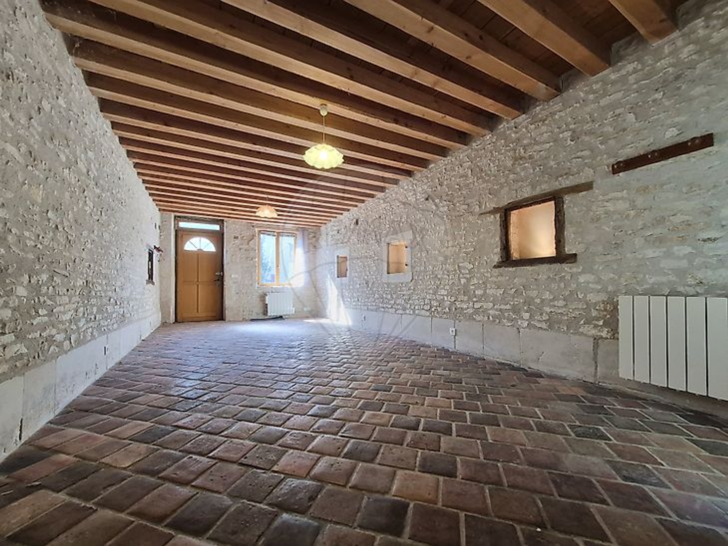 Maison à vendre - 7 pièces - 189m2 - Donzy (58220)