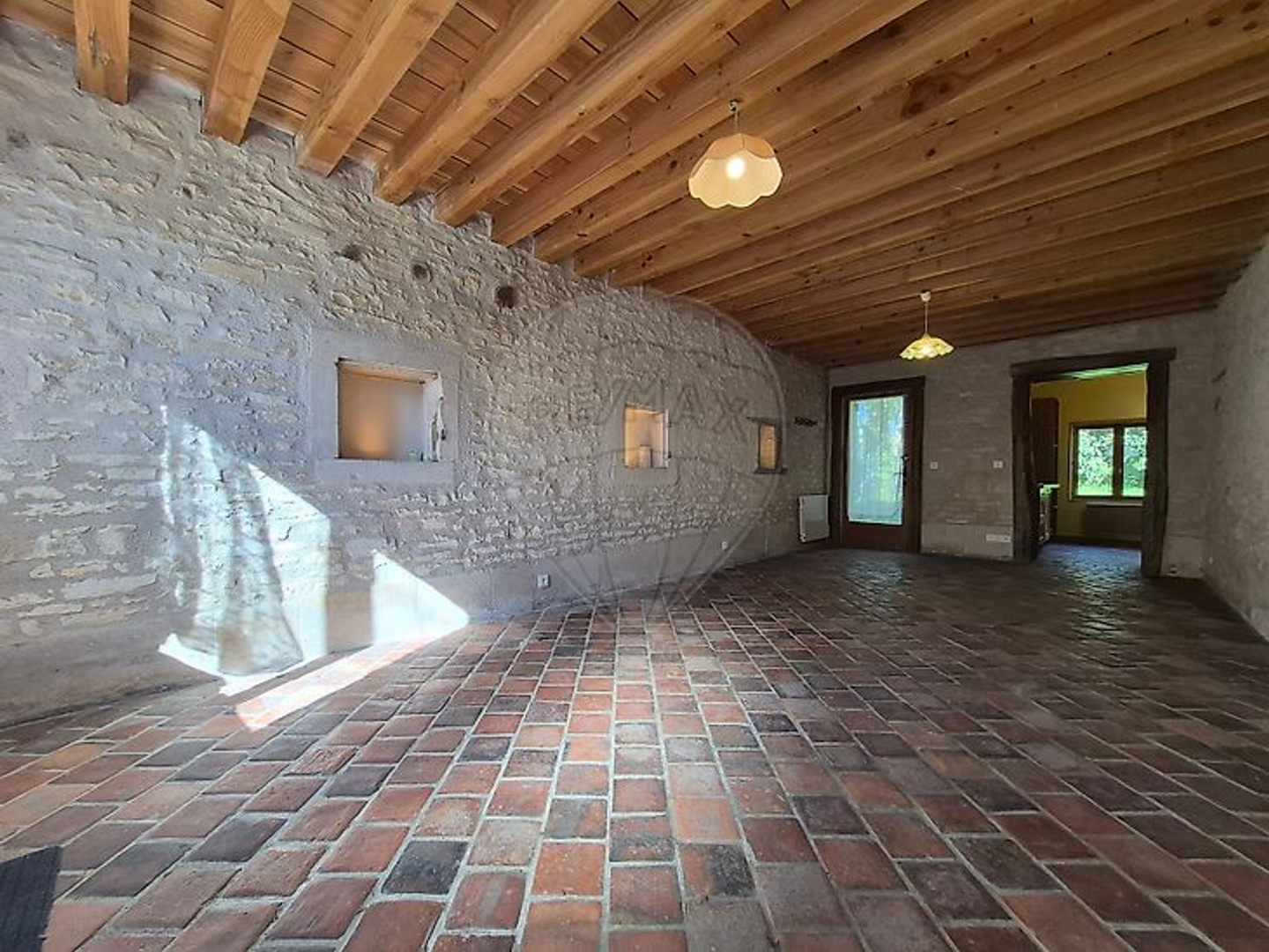 Maison à vendre - 7 pièces - 189m2 - Donzy (58220)