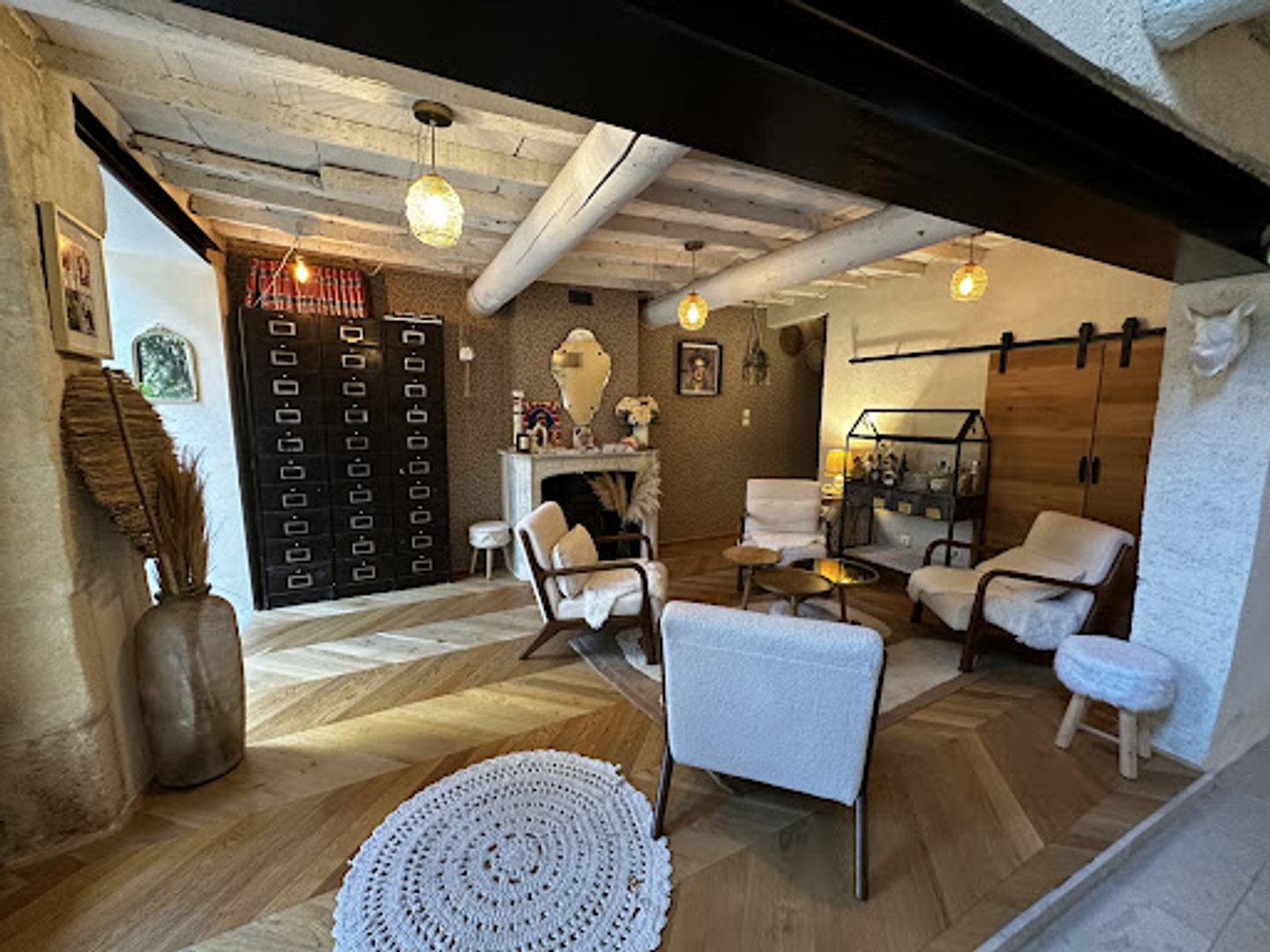 Maison à vendre - 9 pièces - 220m2 - Maillane (13910)