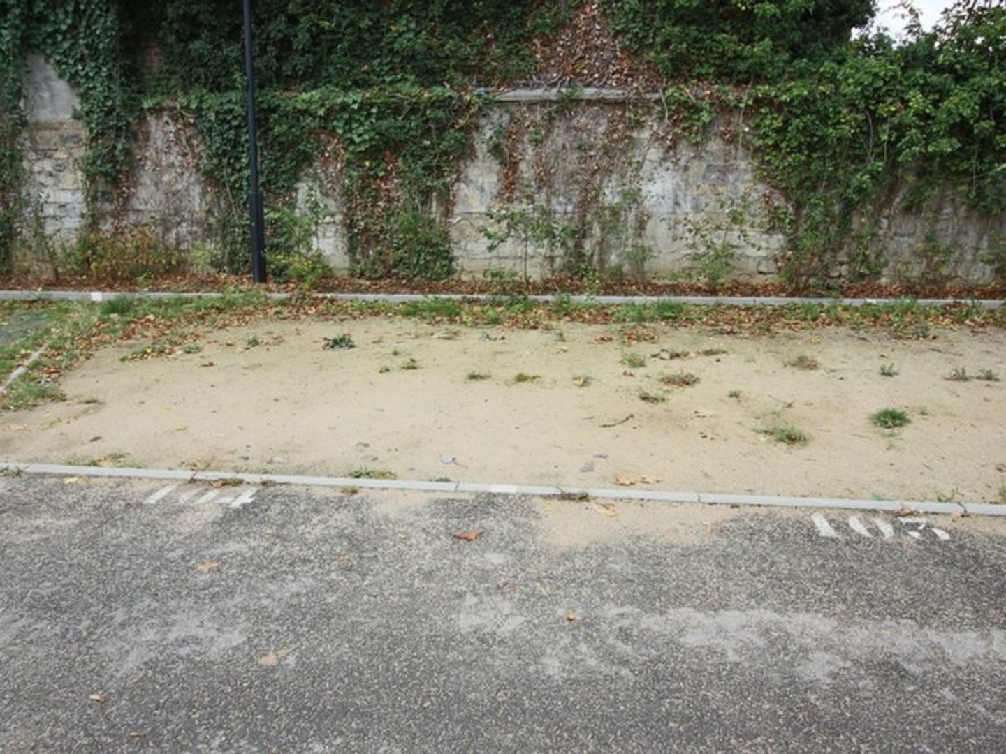 A vendre 3 places de Parking à Persan