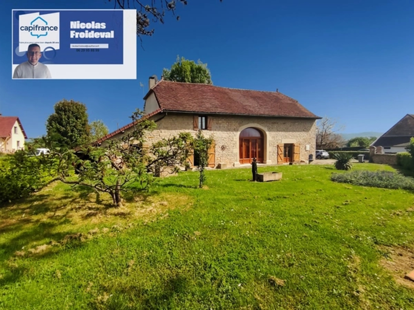 Maison à vendre - 6 pièces - 167m2 - Lons-Le-Saunier (39000)