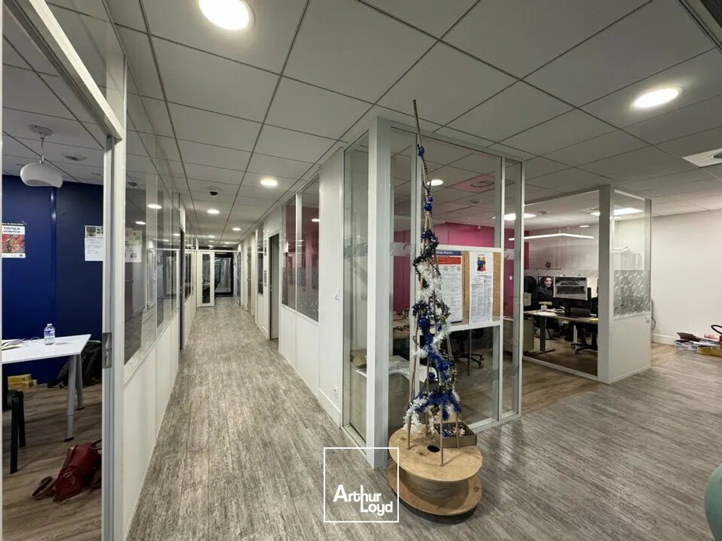 TOURS CENTRE LIMITE LA RICHE LOCAL COMMERCIAL 160 M² A VENDRE - INVESTISSEMENT