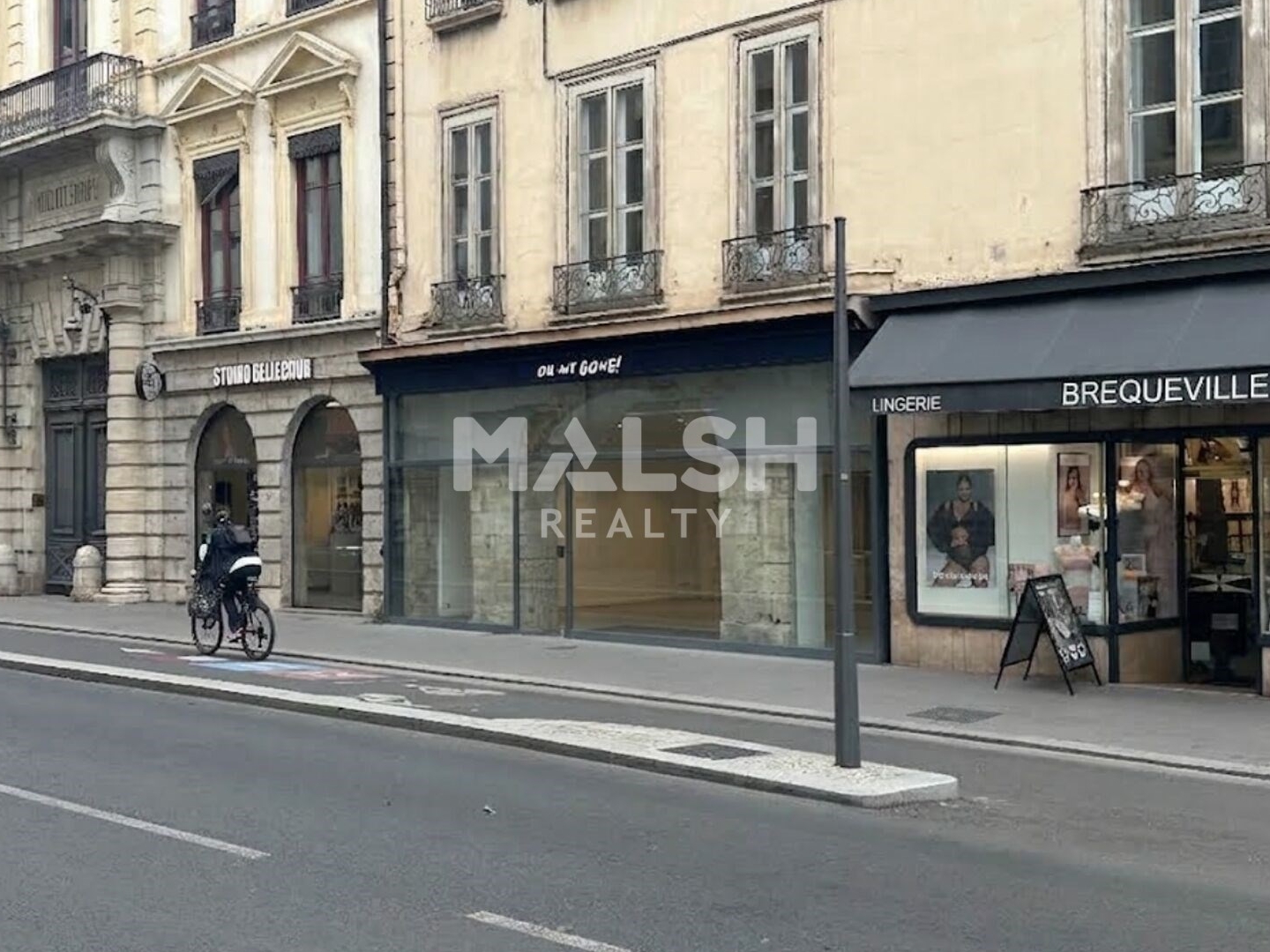Local commercial 81 m²