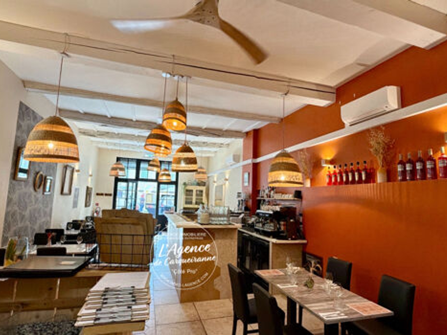 Local commercial 4 pièces 105 m²
