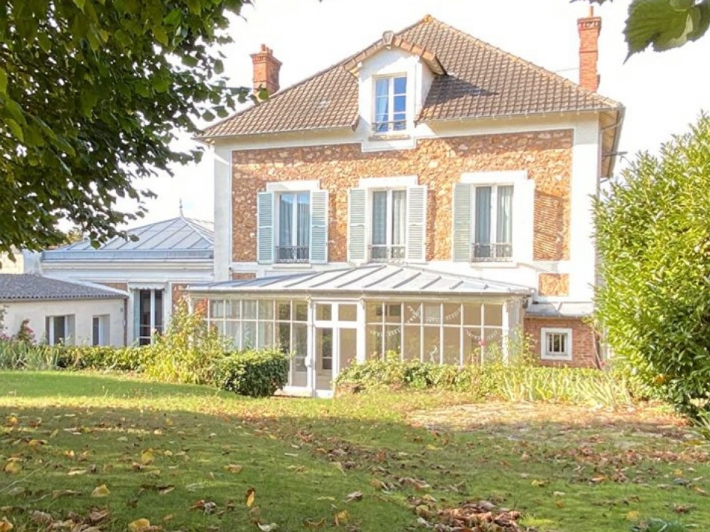 Maison 12 pièces 350 m²