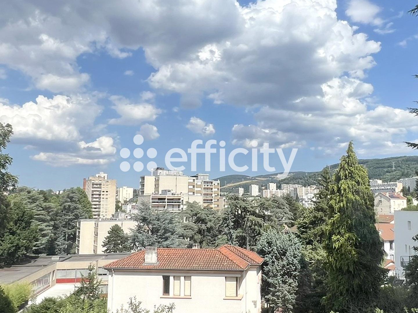 Appartement 5 pièces 157 m²