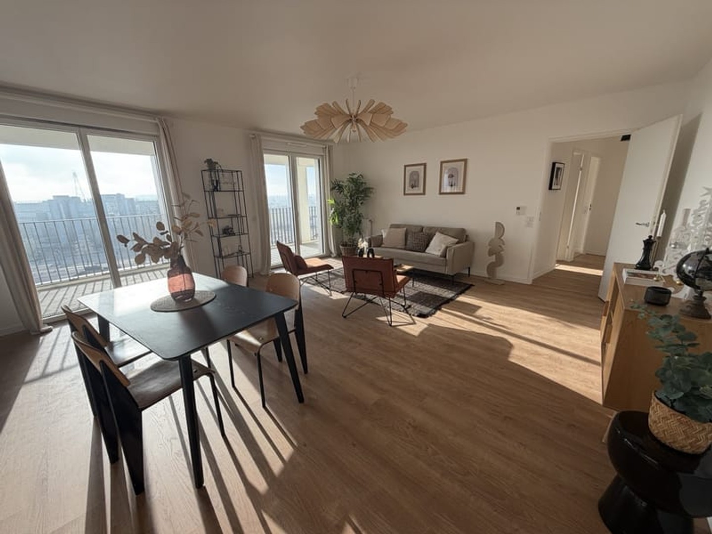 Parking / garage / box à vendre - 86m2 - Bordeaux (33800)