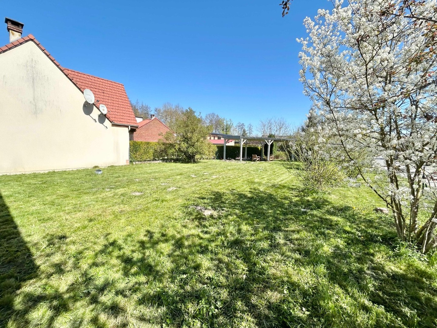 Plain Pied garage jardin 4 chambres