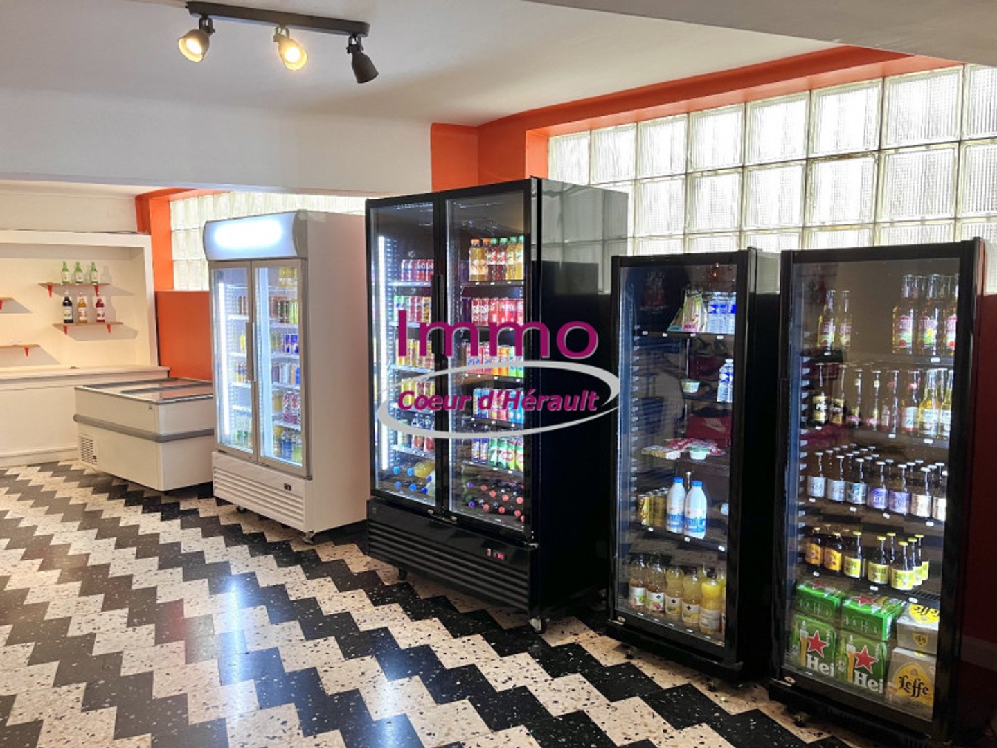 Magasin à vendre - 4 pièces - 170m2 - Saint-André-De-Sa... (34725)