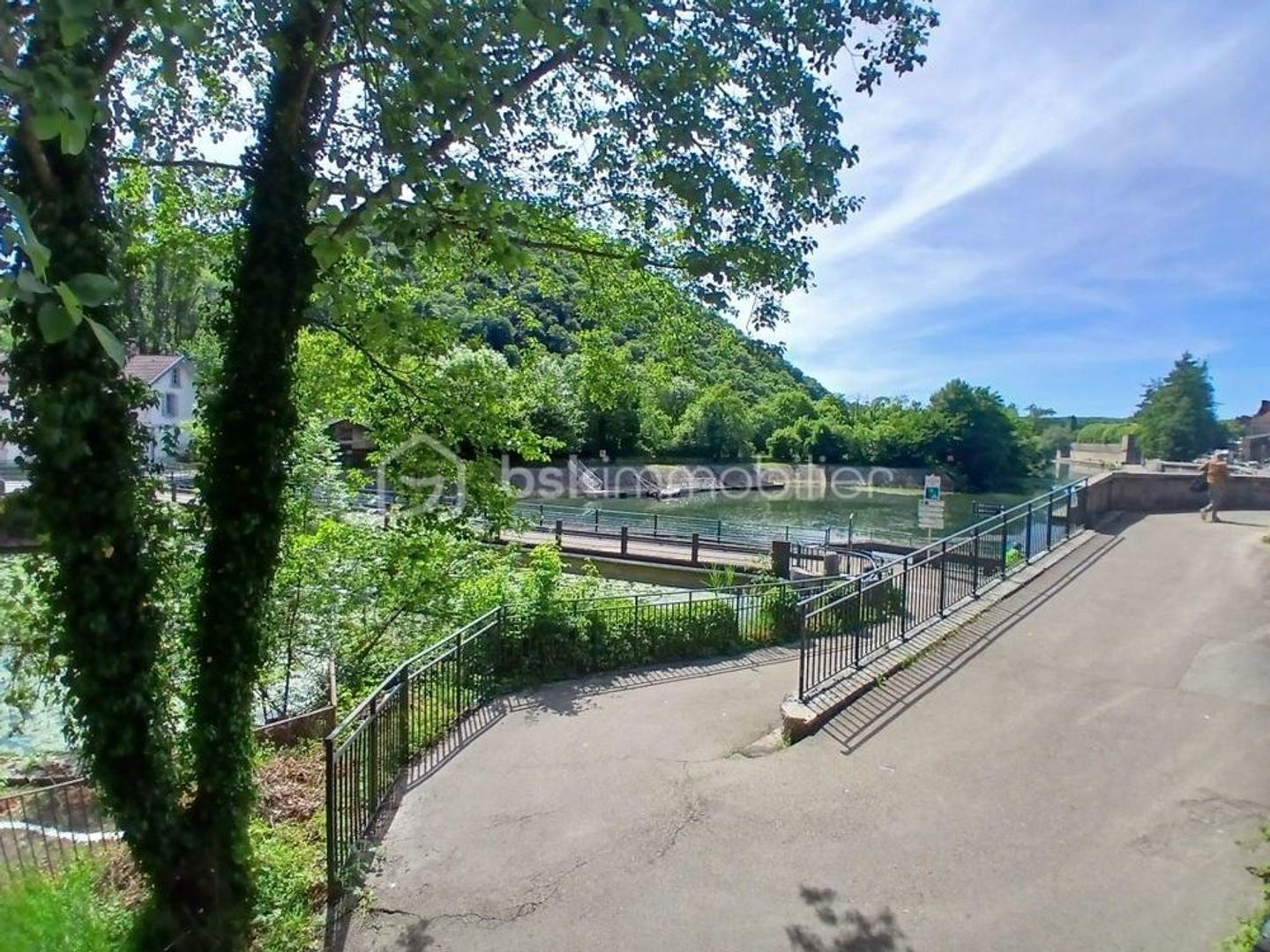 PROCHE CENTRE VILLE ET DOUBS, VOTRE APPARTEMENT T3 NEUF AVEC TERRASSE