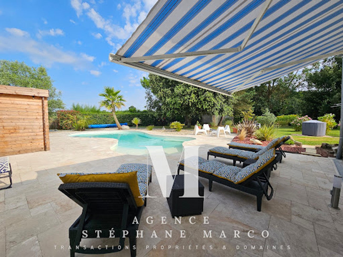 Maison 7 pièces 218 m²