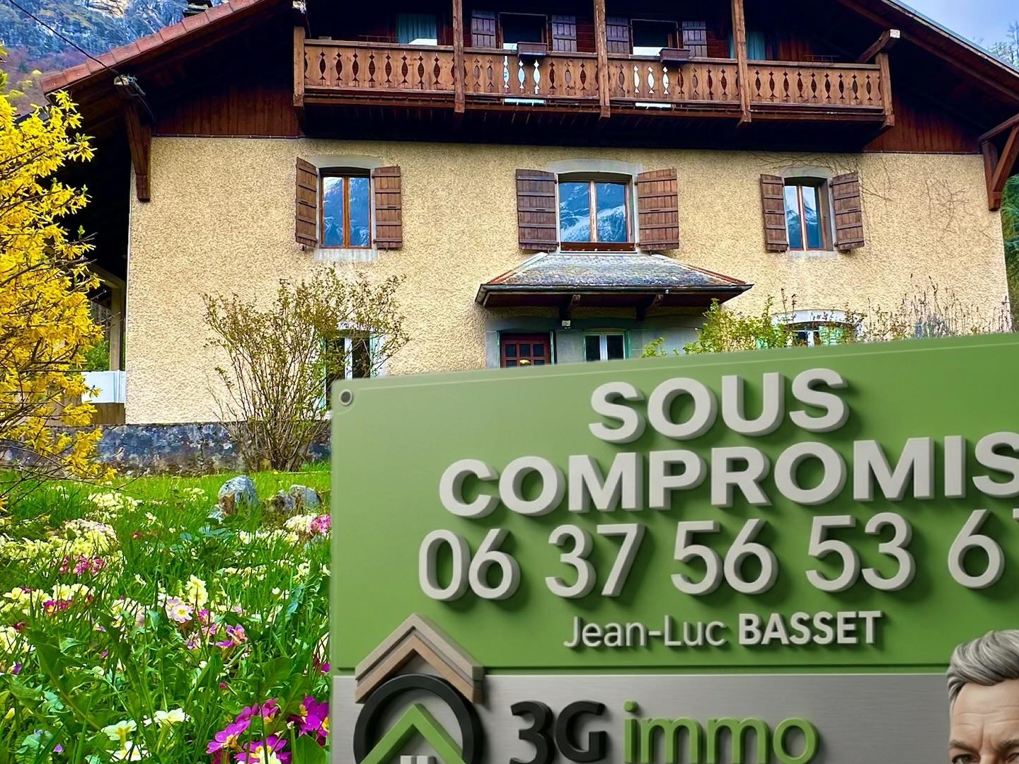 Ensemble immobilier 9 pièces 310 m²