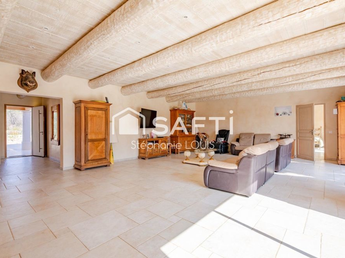 Maison à vendre - 4 pièces - 200m2 - Les Arcs (83460)