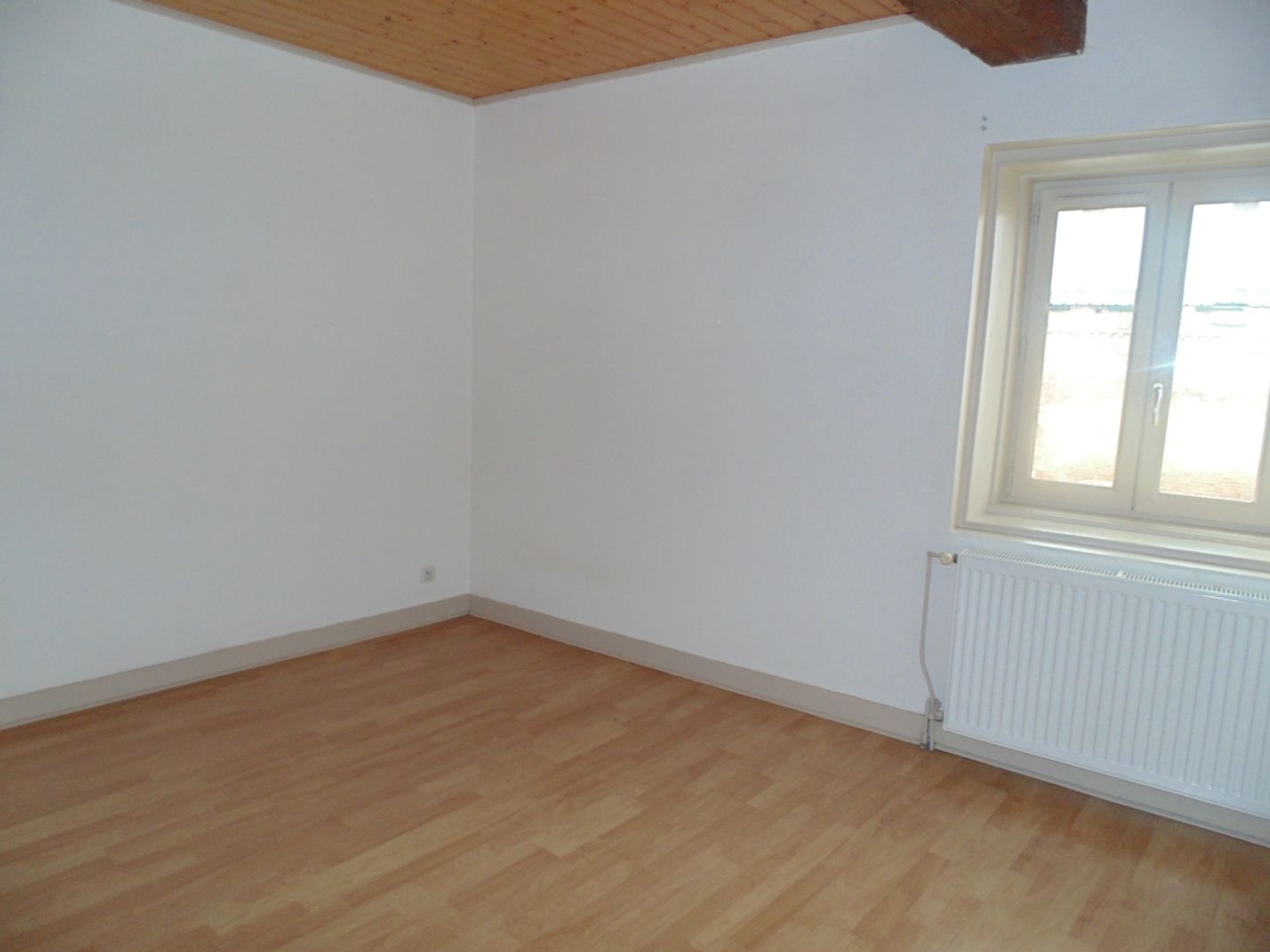 Immeuble à vendre - 1 pièce - 165m2 - Chalamont (01320)