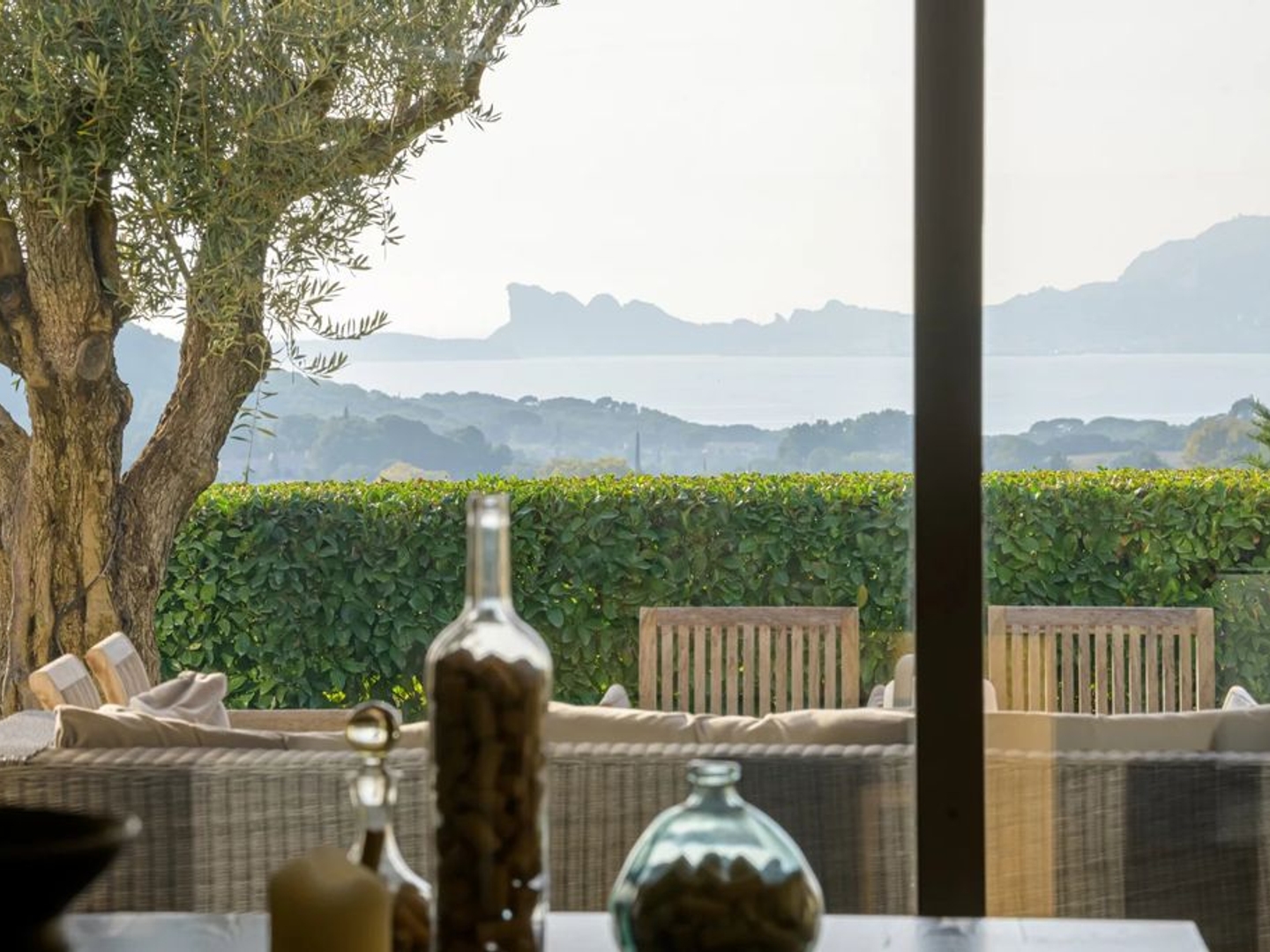 Maison à vendre - 10 pièces - 386m2 - La Cadière-D'azur (83740)