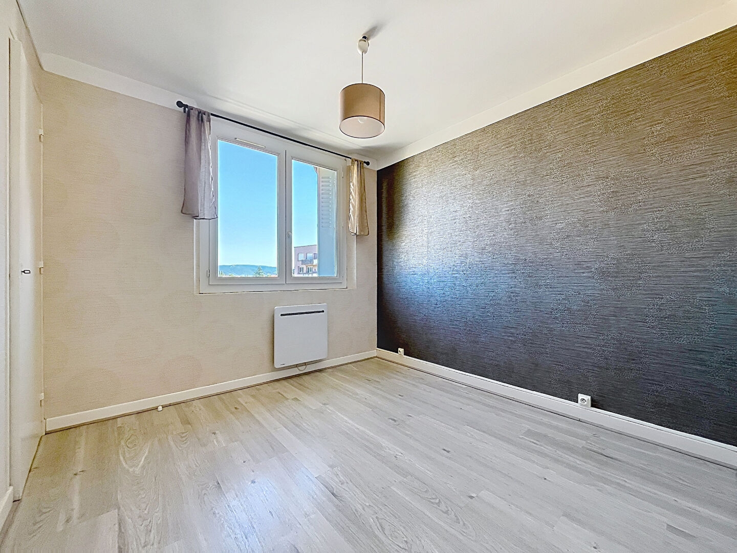 Appartement à vendre - 3 pièces - 60m2 - Livron-Sur-Drôme (26250)