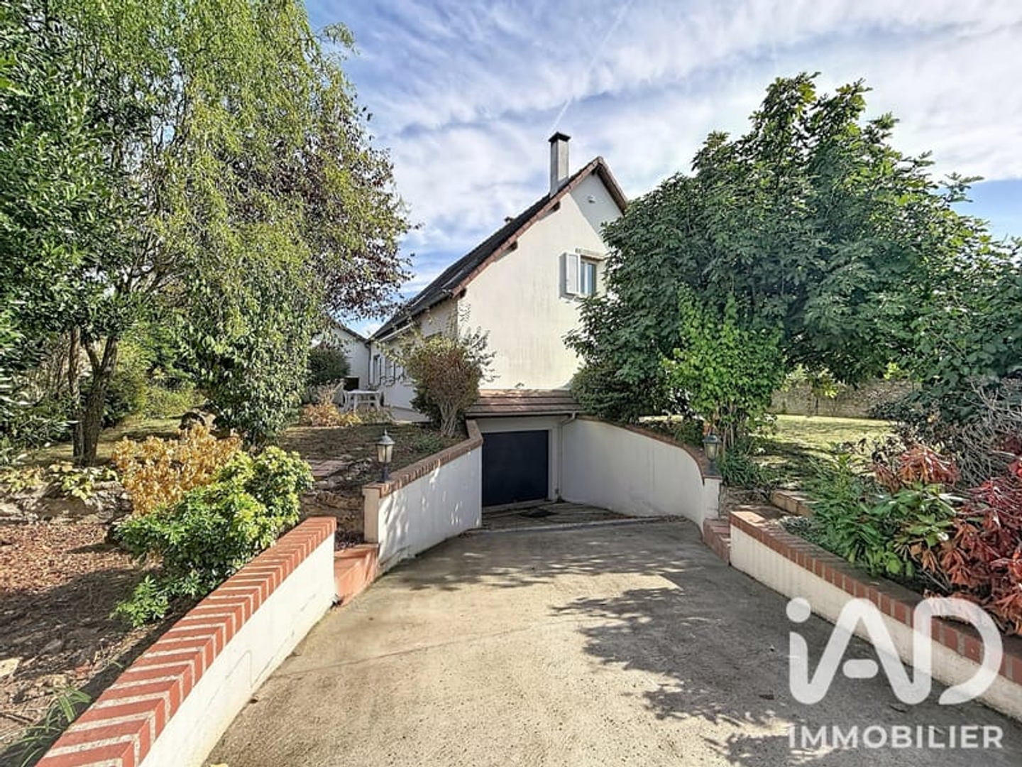 Maison à vendre - 7 pièces - 179m2 - Liverdy-En-Brie (77220)