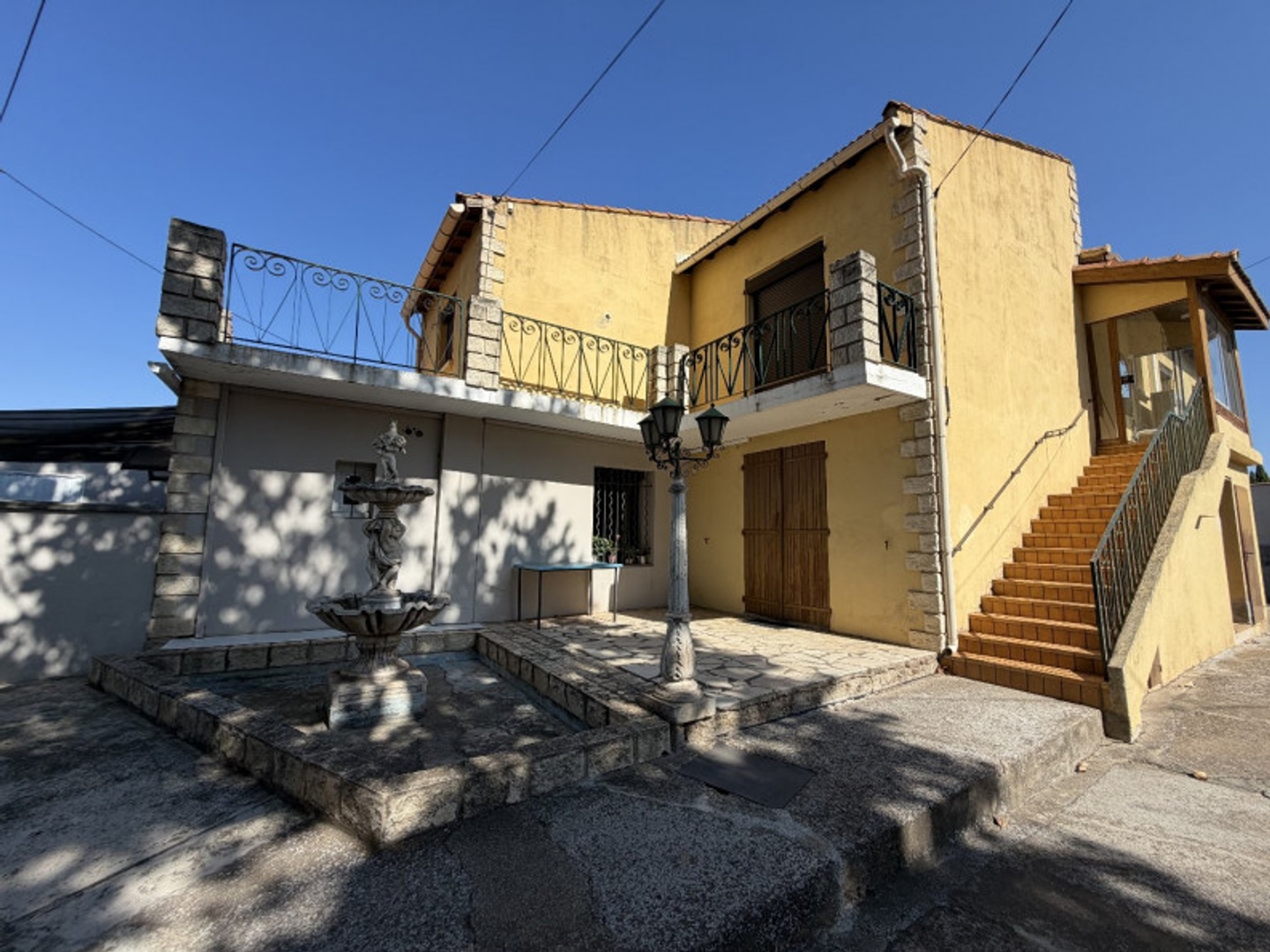 Maison 9 pièces 233 m²