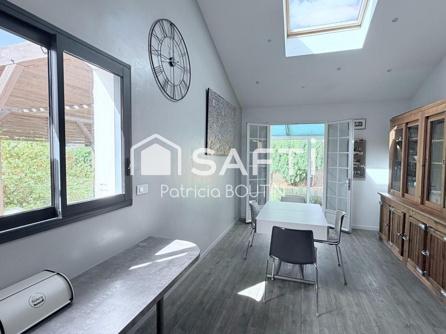 Maison à vendre - 7 pièces - 140m2 - Vouillé (79230)