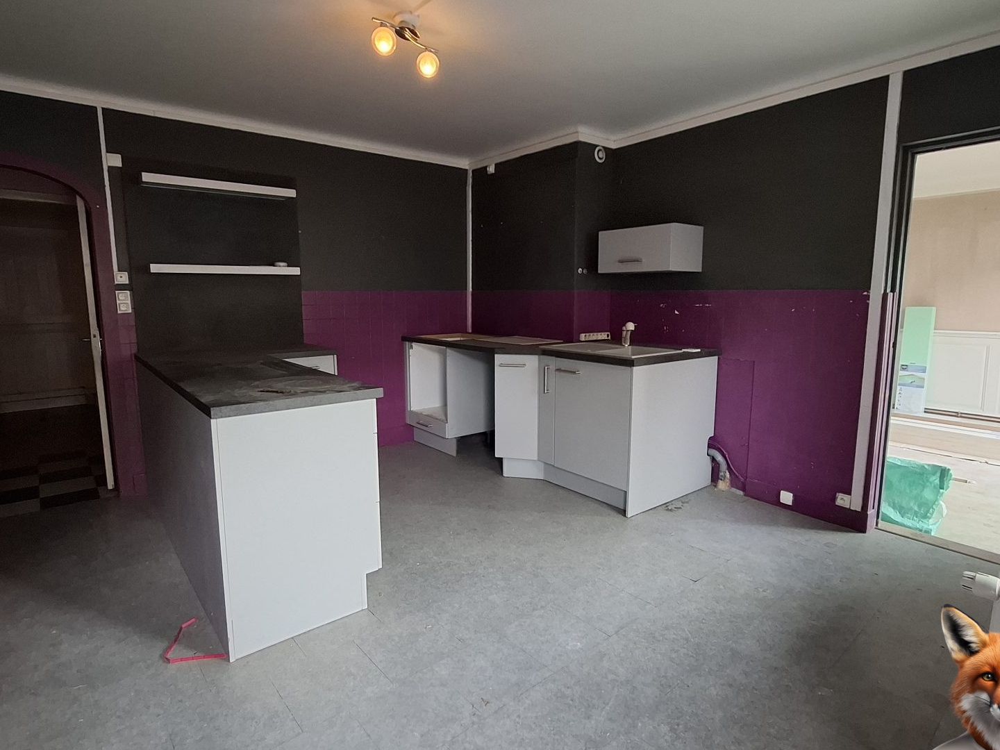 Immeuble à vendre - 180m2 - Montferrand-Le-Ch... (25320)
