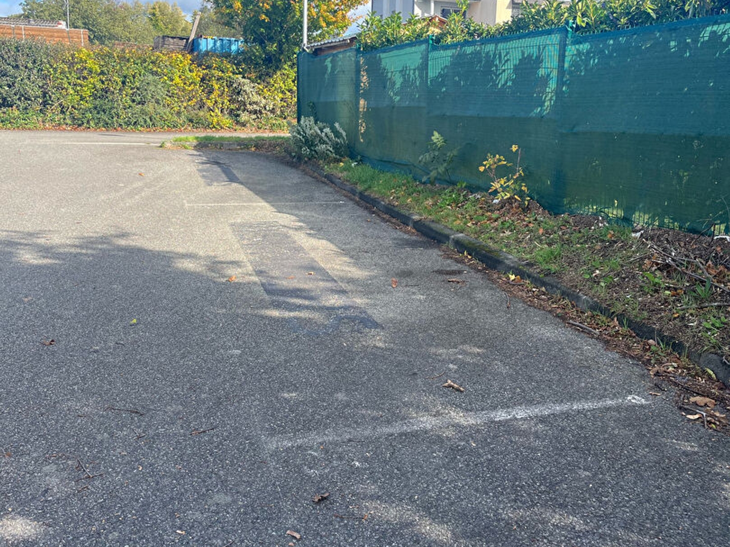 À VENDRE 2 PLACES DE PARKING AÉRIENNES VANNES OUEST